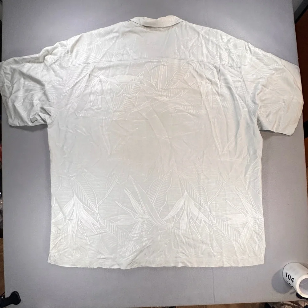 Tommy Bahama Mens XXL 100% Silk Short Sleeve Tropical Leaf Camp Shirt Off White